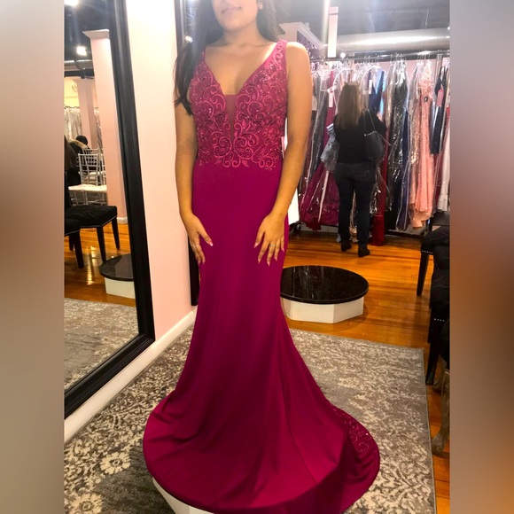 Jovani Dresses & Skirts - prom dress only wore once!
